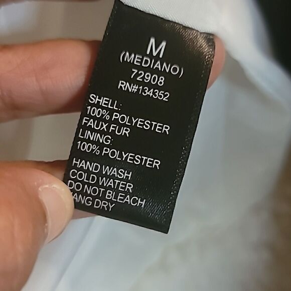 Ambiance Outerwear Fluffy Jacket Size Medium - Picture 5 of 5